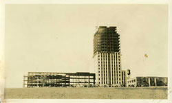Construction of Capitol, 1933
