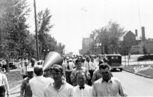 Langer supporters demonstrate at Bismarck