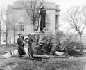 Mrs. Herbert Hoover with Sakakawea Statue