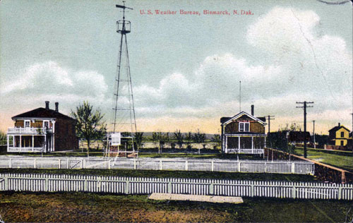 B0716-20 Camp Hancock Bismarck ND color postcard