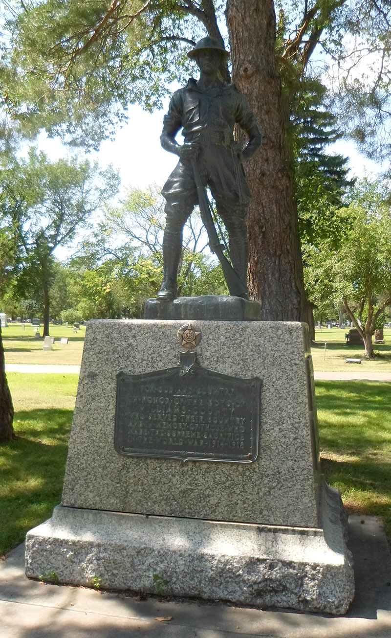 Soldiers' Memorial, Williston