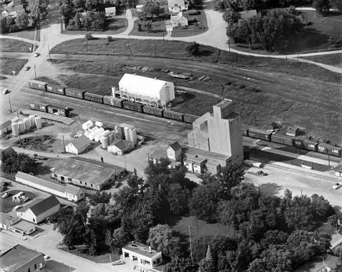 Farmers' Coop Elevator, Enderlin ND