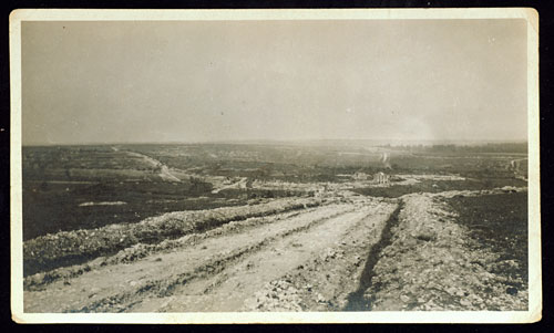 Road leading into Septsarges