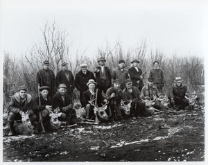 deer hunters, 1930s